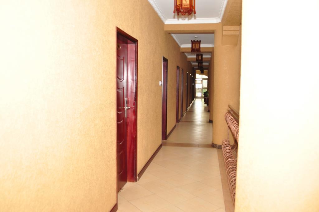 Biraj International Hotel Кампала Номер фото